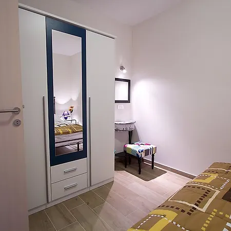 Palace 1 Djardin Appartement *