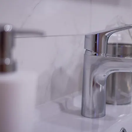 Apartment Palace 1 Djardin