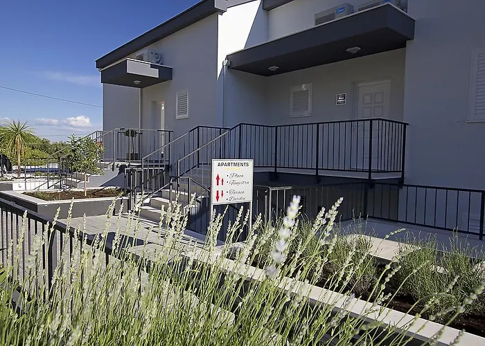 Apartman Palace 1 Djardin